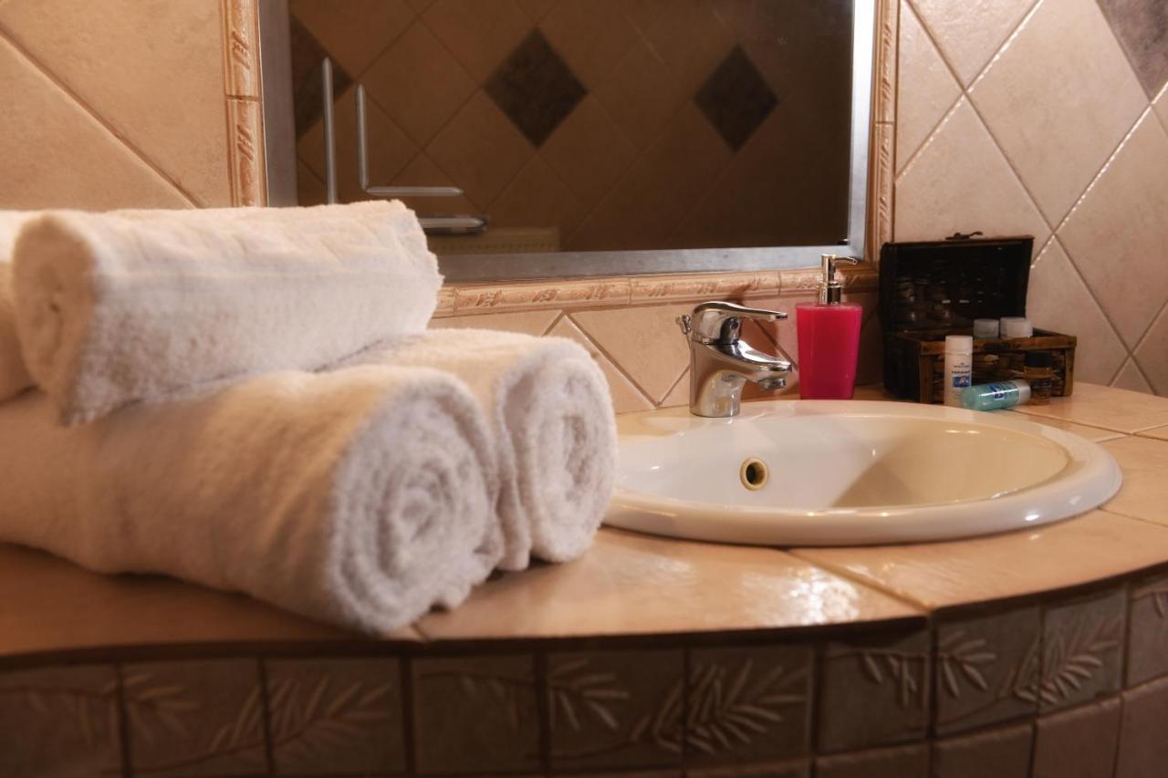 Hotel Epavlis Káto Poróïa Zewnętrze zdjęcie