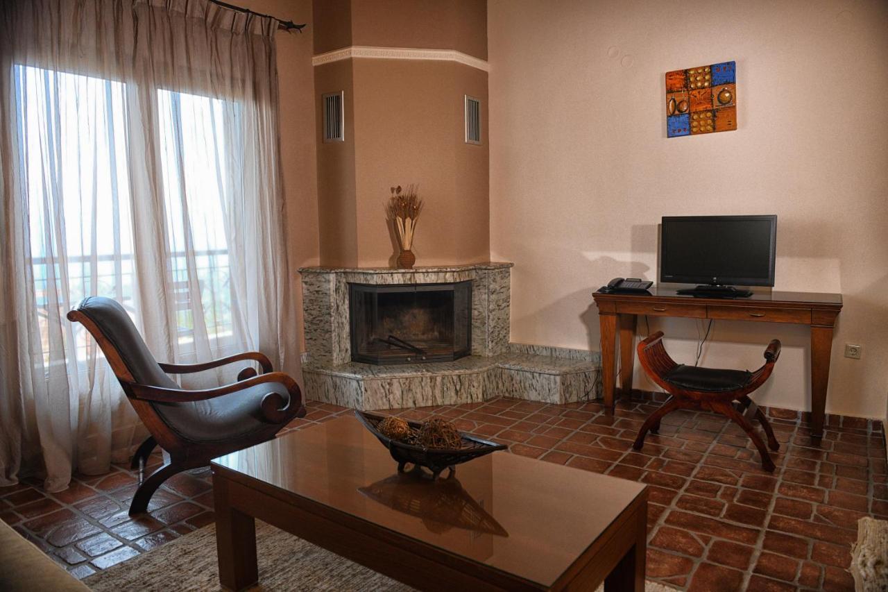 Hotel Epavlis Káto Poróïa Zewnętrze zdjęcie