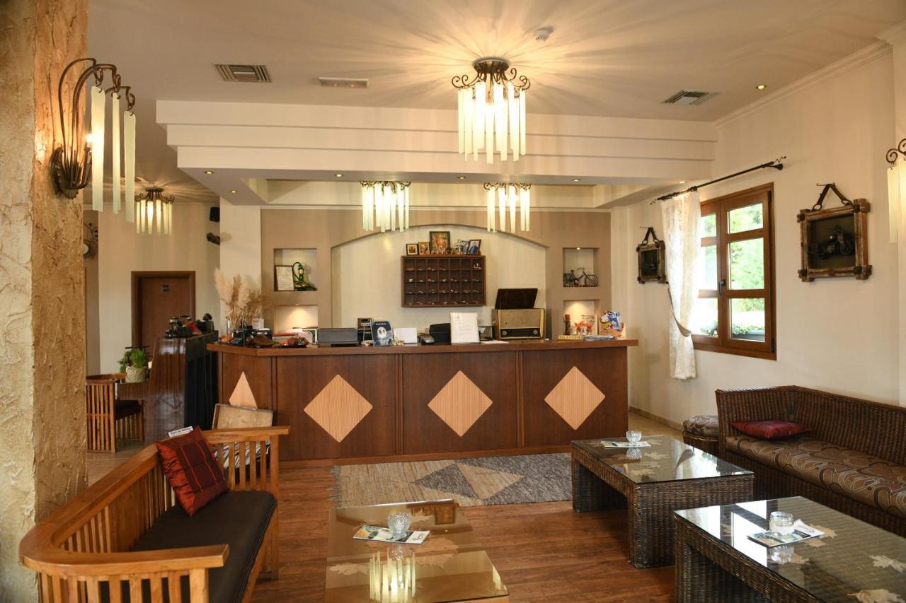 Hotel Epavlis Káto Poróïa Zewnętrze zdjęcie